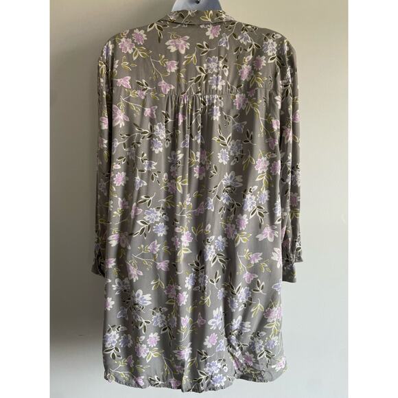 JJill Gray Floral Button Front Blouse Women’s Size M Rayon Tunic Top - Picture 2 of 9
